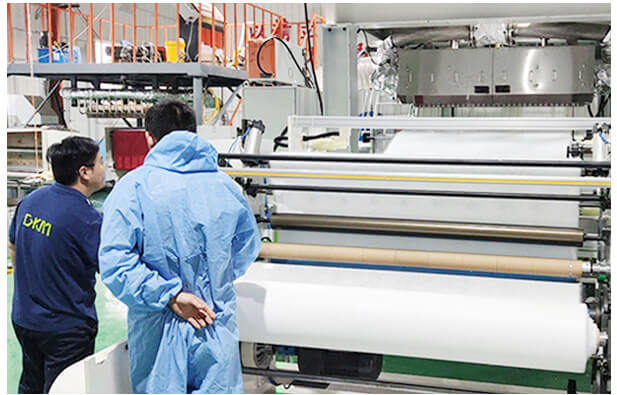 Melt Blown Non-woven Fabric Production Display 2